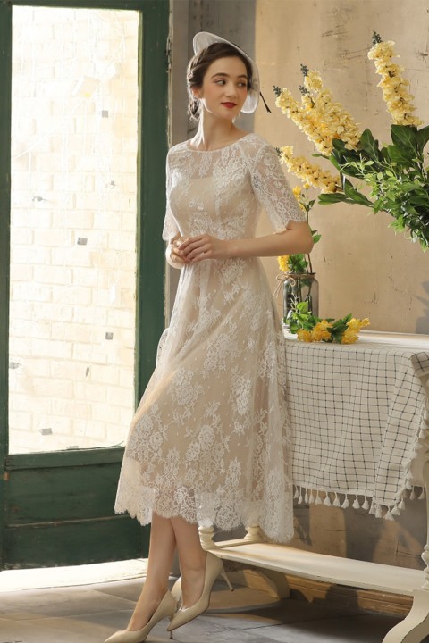 casual lace wedding dress